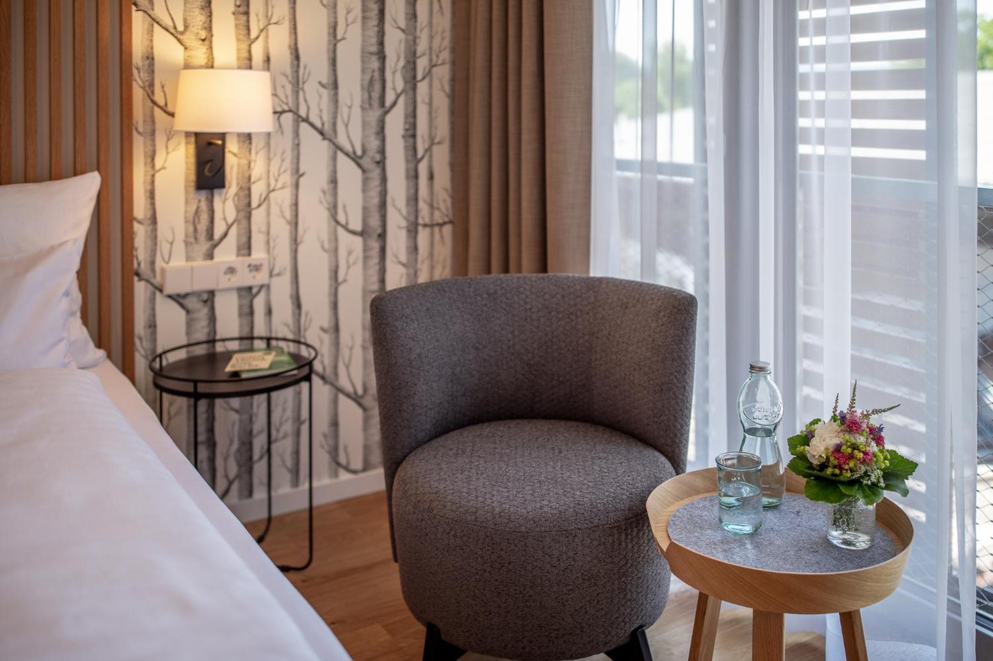 Seehoernle Bio Hotel & Gasthaus ガイエンホーフェン エクステリア 写真